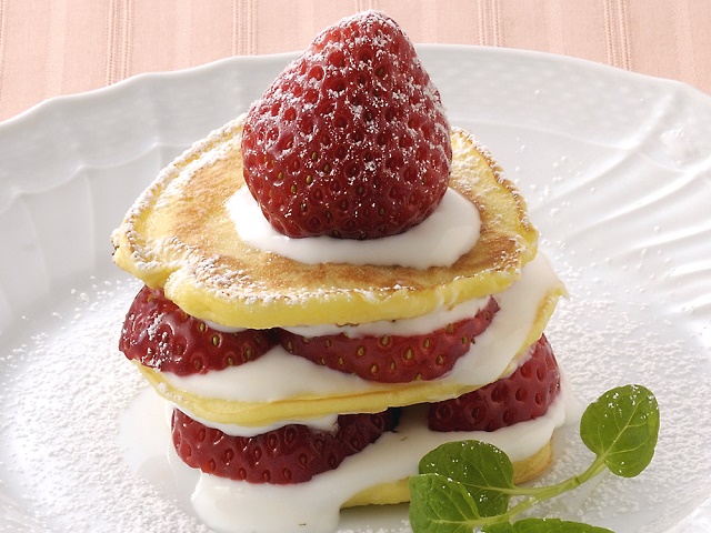 いちごのパンケーキ
