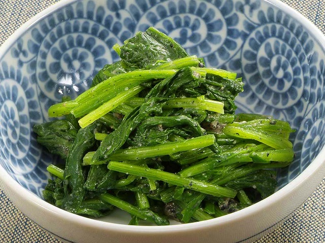 ほうれん草のごまみそあえ